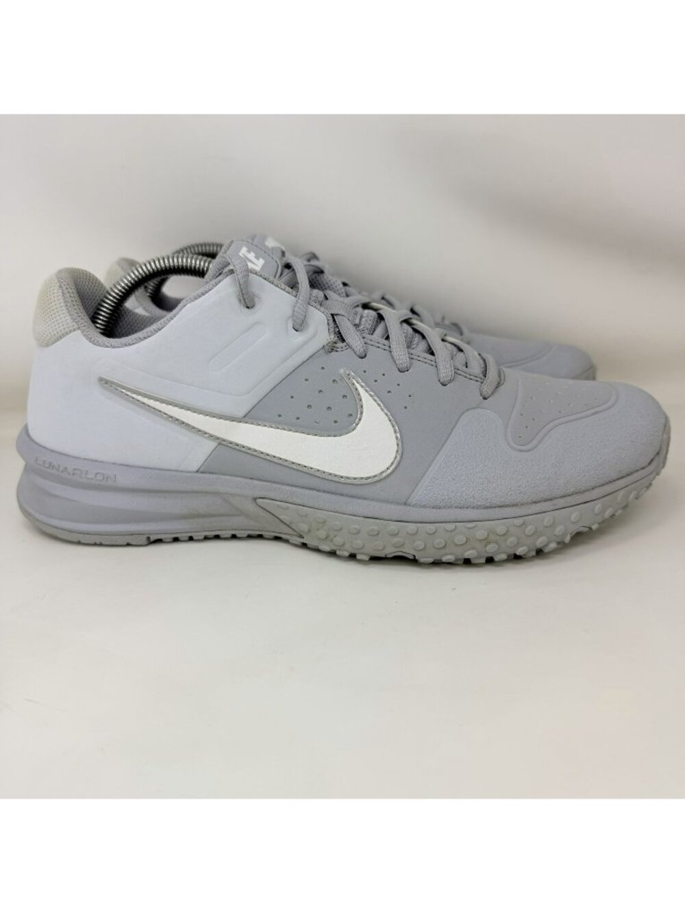 Nike Alpha Huarache Varsity Turf Shoes Grey White Men's Size 9.5
